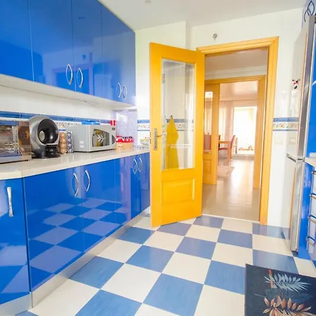 Selwo Apartment- Very Close To The Beach And With A Magnificent Terrace
