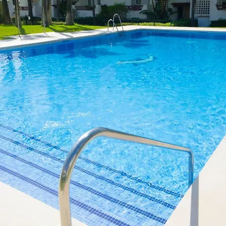 Selwo Apartment- Very Close To The Beach And With A Magnificent Terrace
