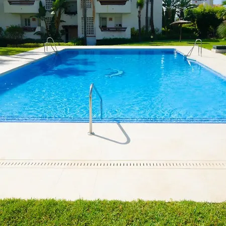 Apartment Selwo Apartment- Very Close To The Beach And With A Magnificent Terrace *